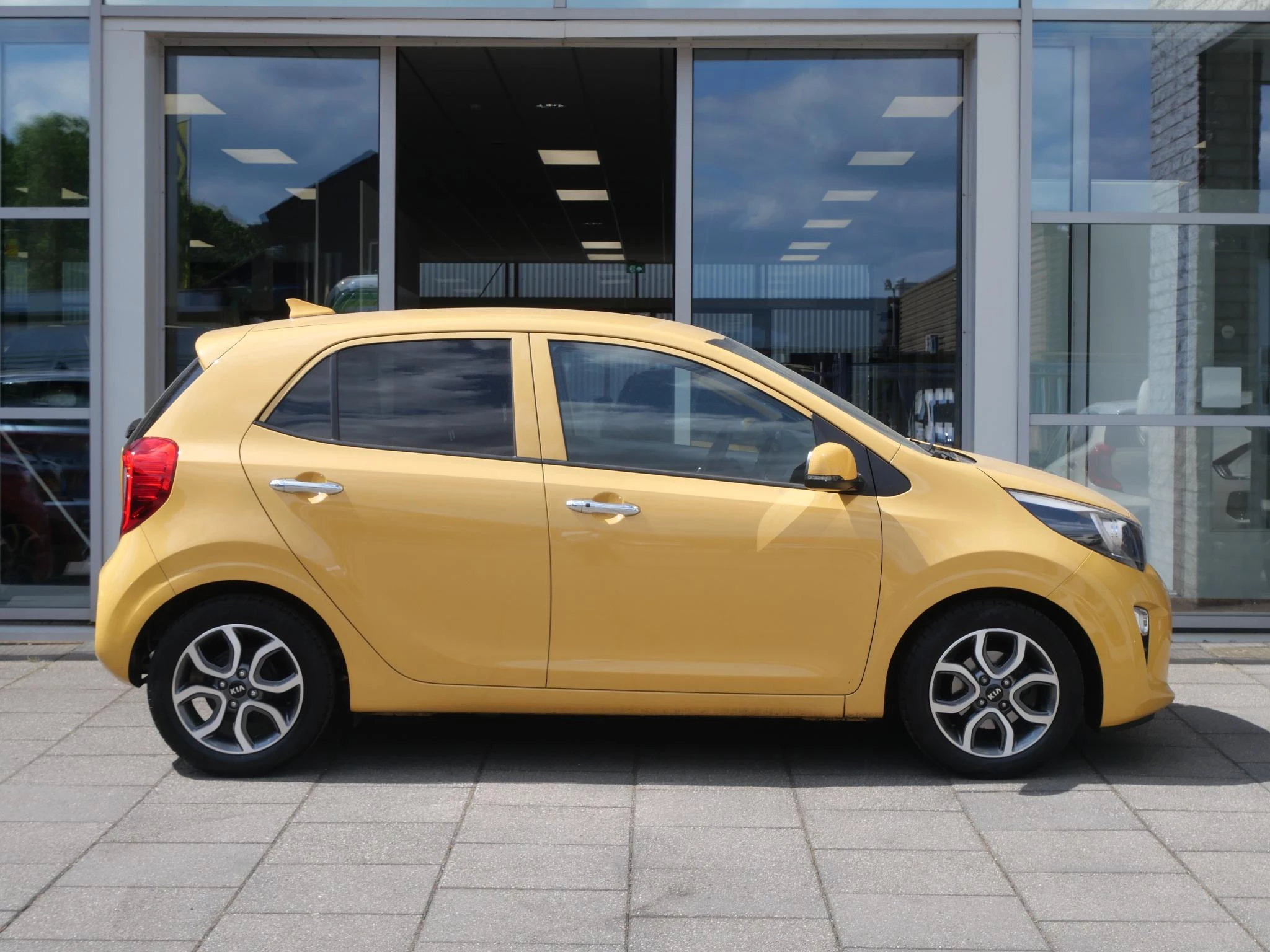 Hoofdafbeelding Kia Picanto
