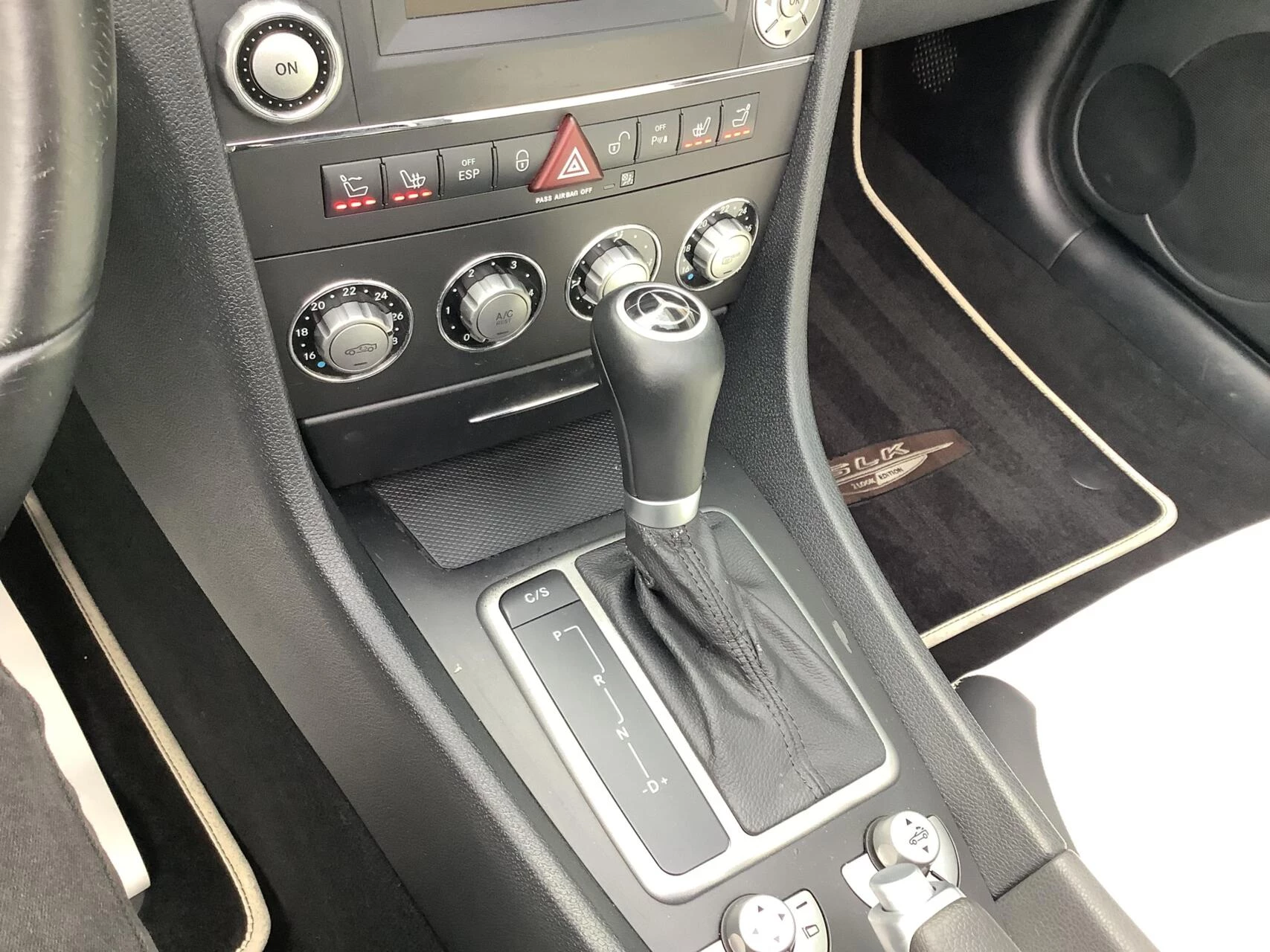 Hoofdafbeelding Mercedes-Benz SLK