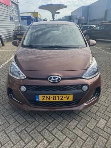 Hoofdafbeelding Hyundai i10