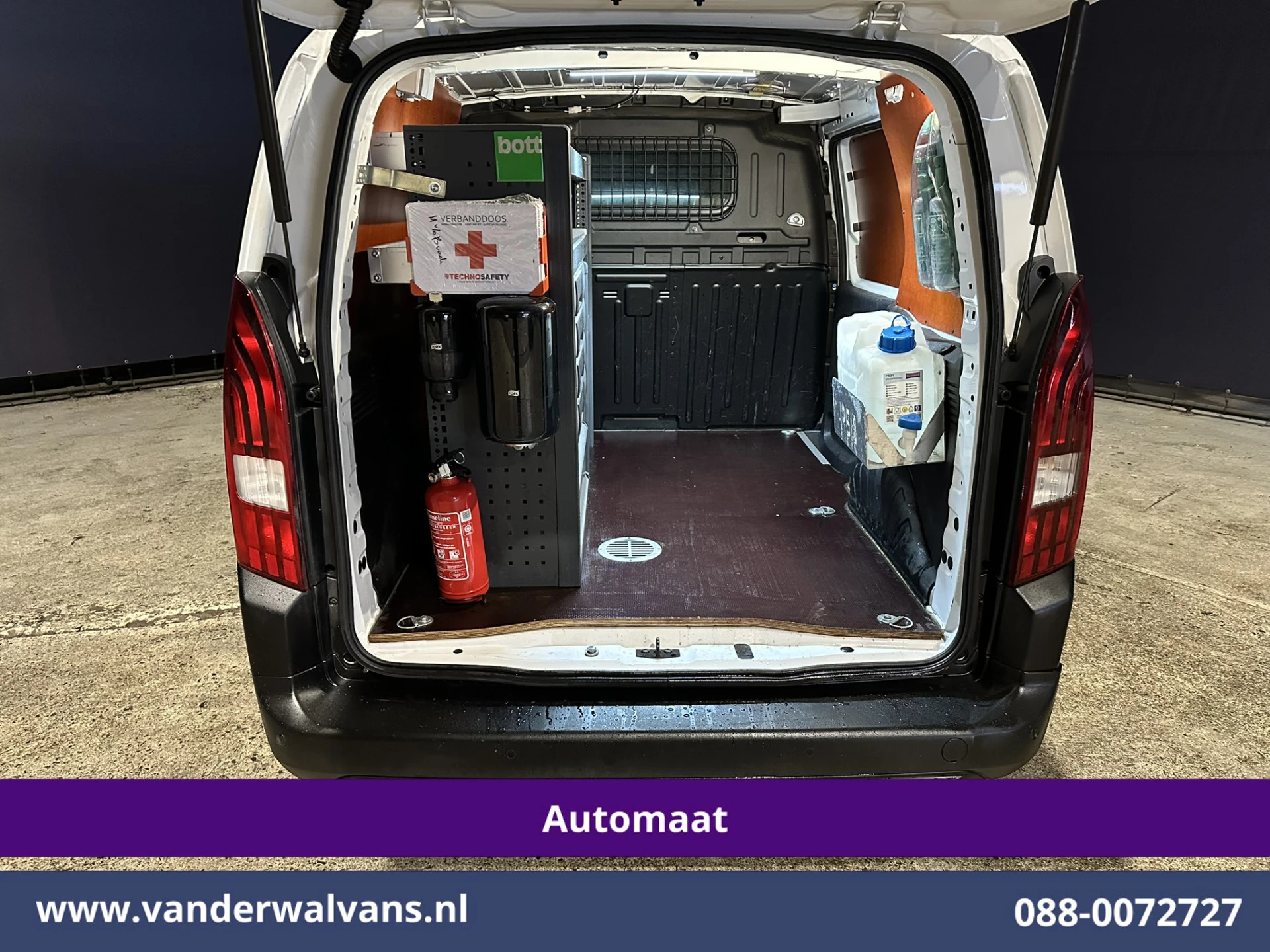 Hoofdafbeelding Peugeot Partner