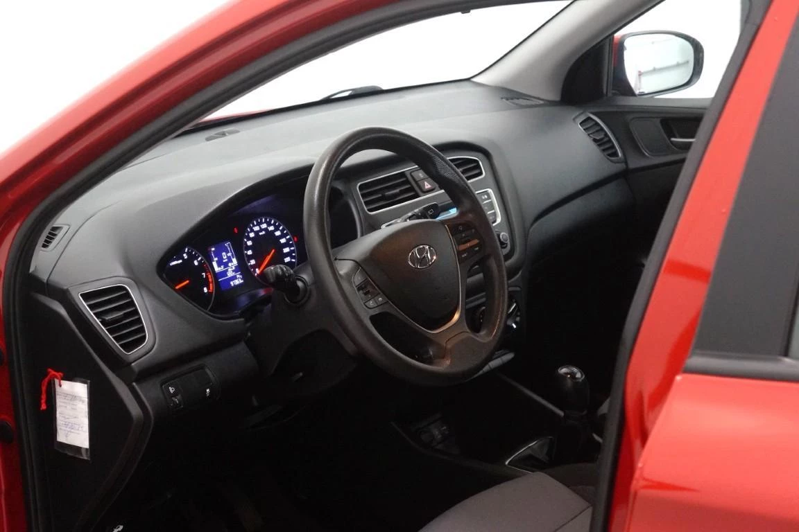 Hoofdafbeelding Hyundai i20