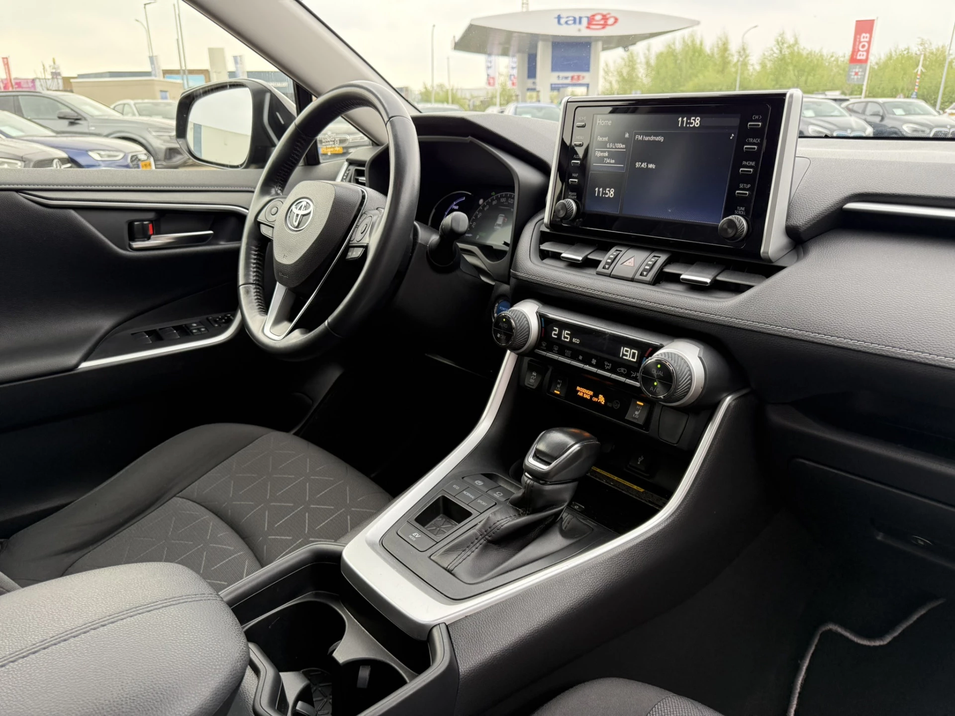 Hoofdafbeelding Toyota RAV4