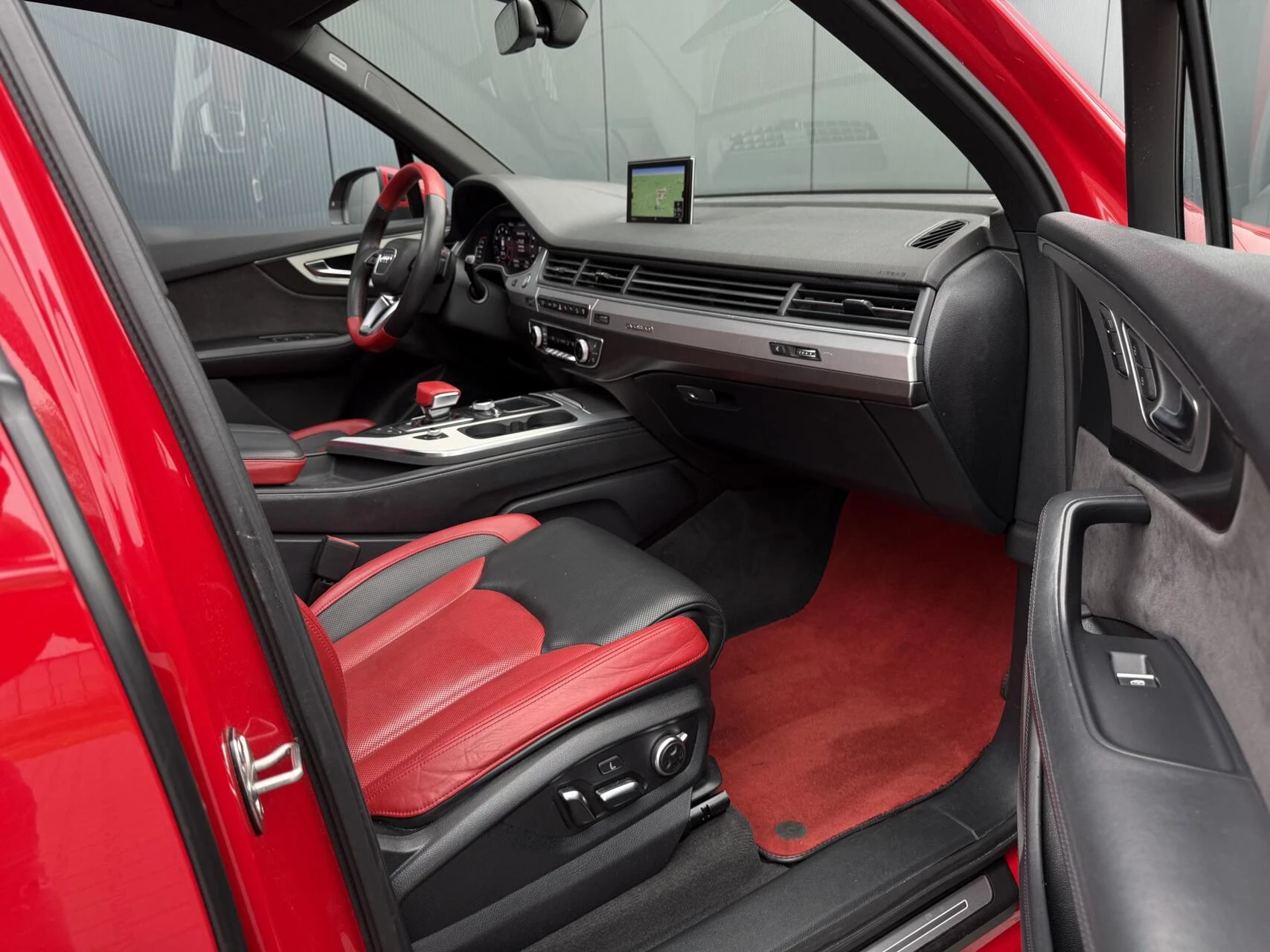 Hoofdafbeelding Audi Q7