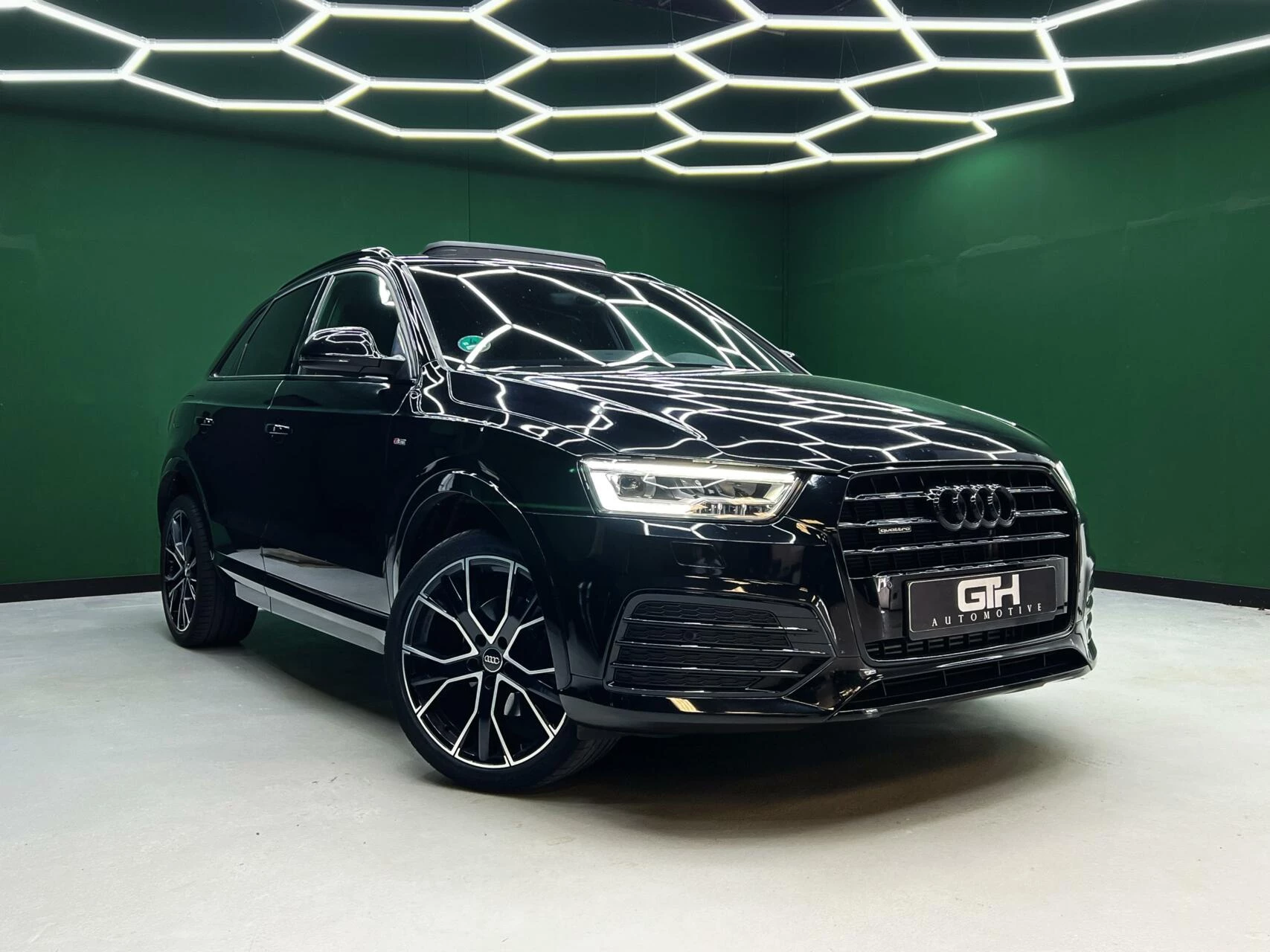 Hoofdafbeelding Audi Q3