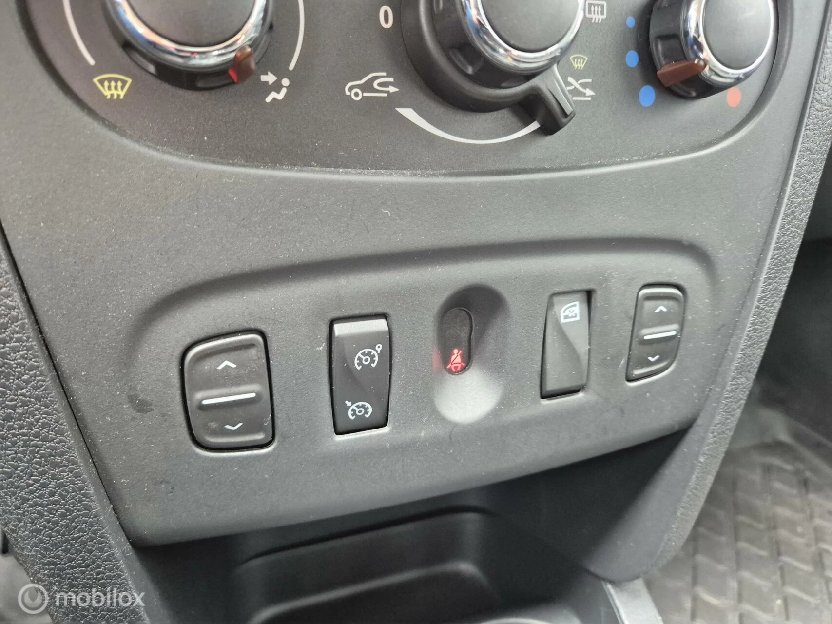 Hoofdafbeelding Dacia Logan