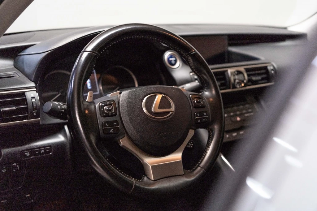 Hoofdafbeelding Lexus IS