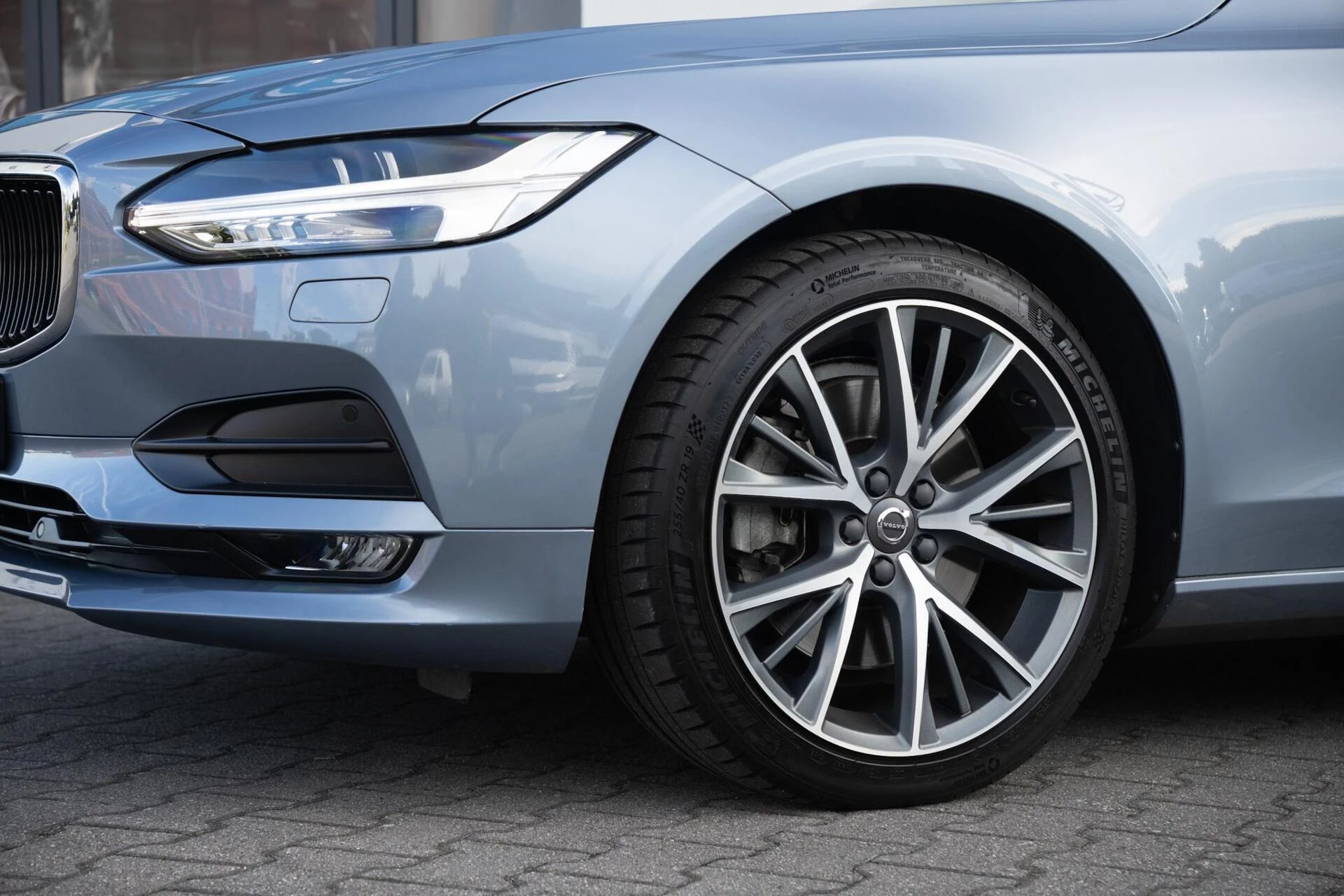 Hoofdafbeelding Volvo V90