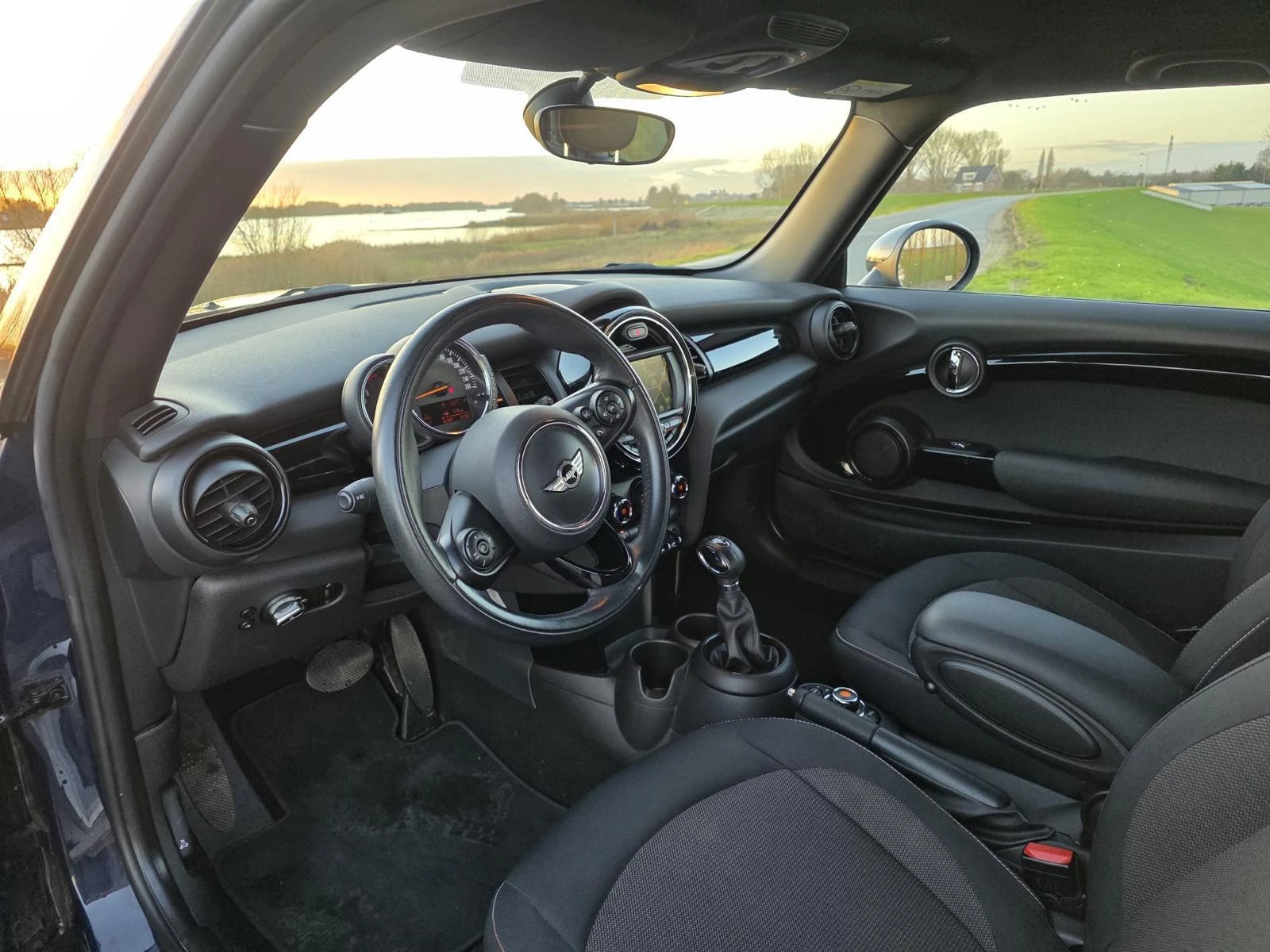 Hoofdafbeelding MINI Cooper