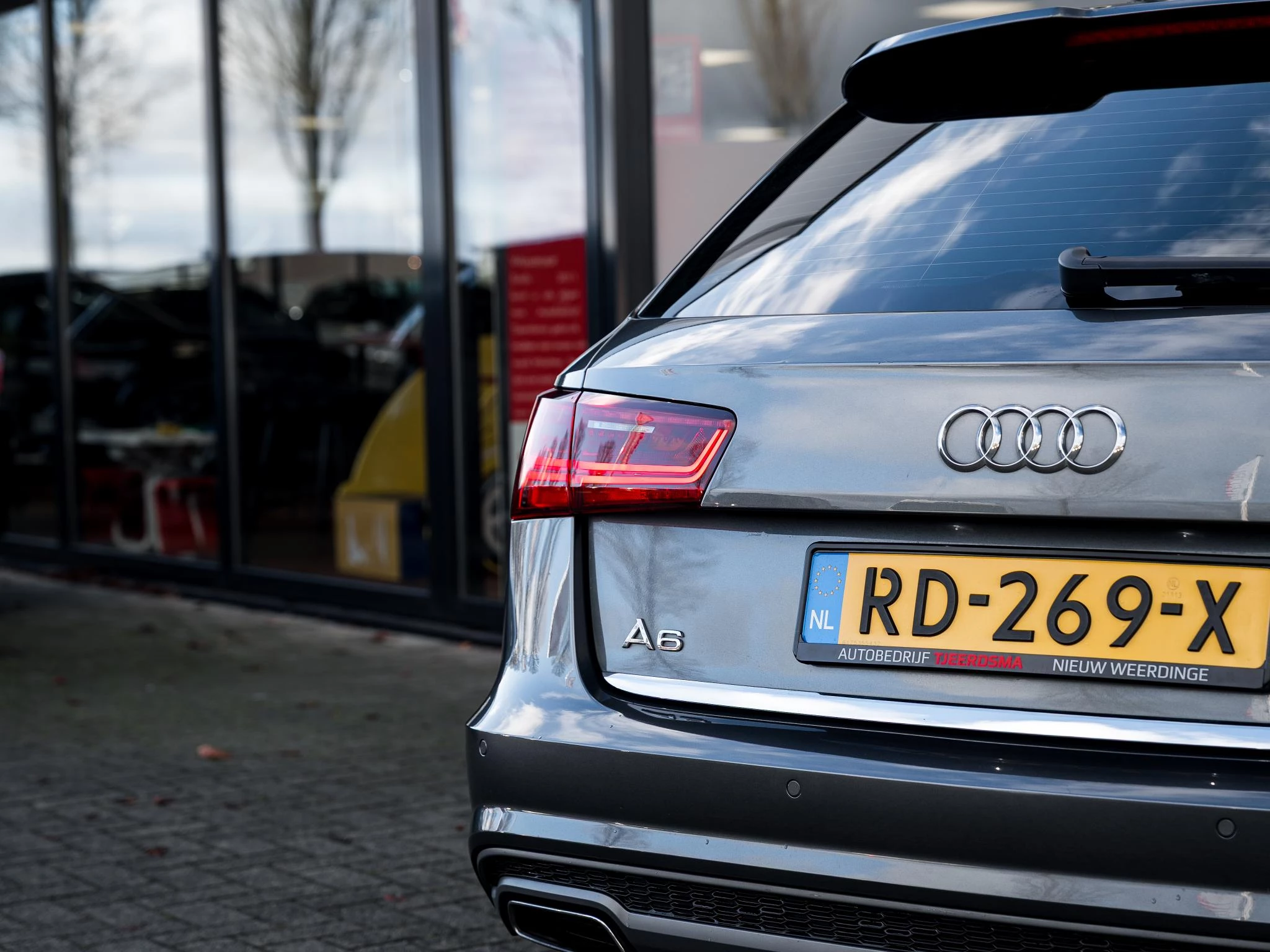 Hoofdafbeelding Audi A6