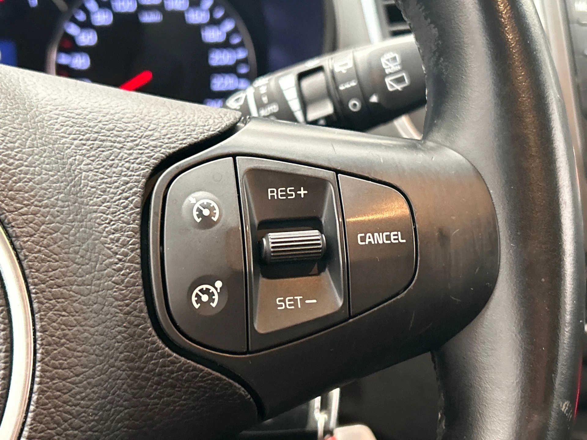 Hoofdafbeelding Kia Carens