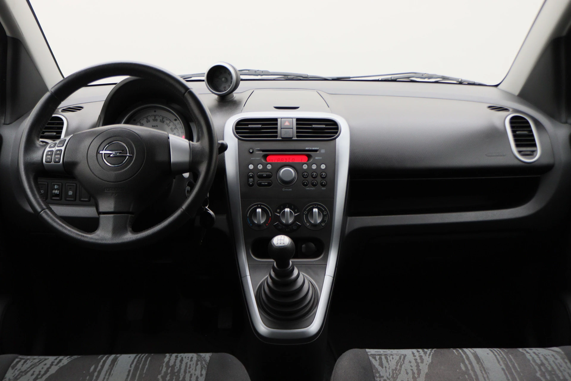 Hoofdafbeelding Opel Agila