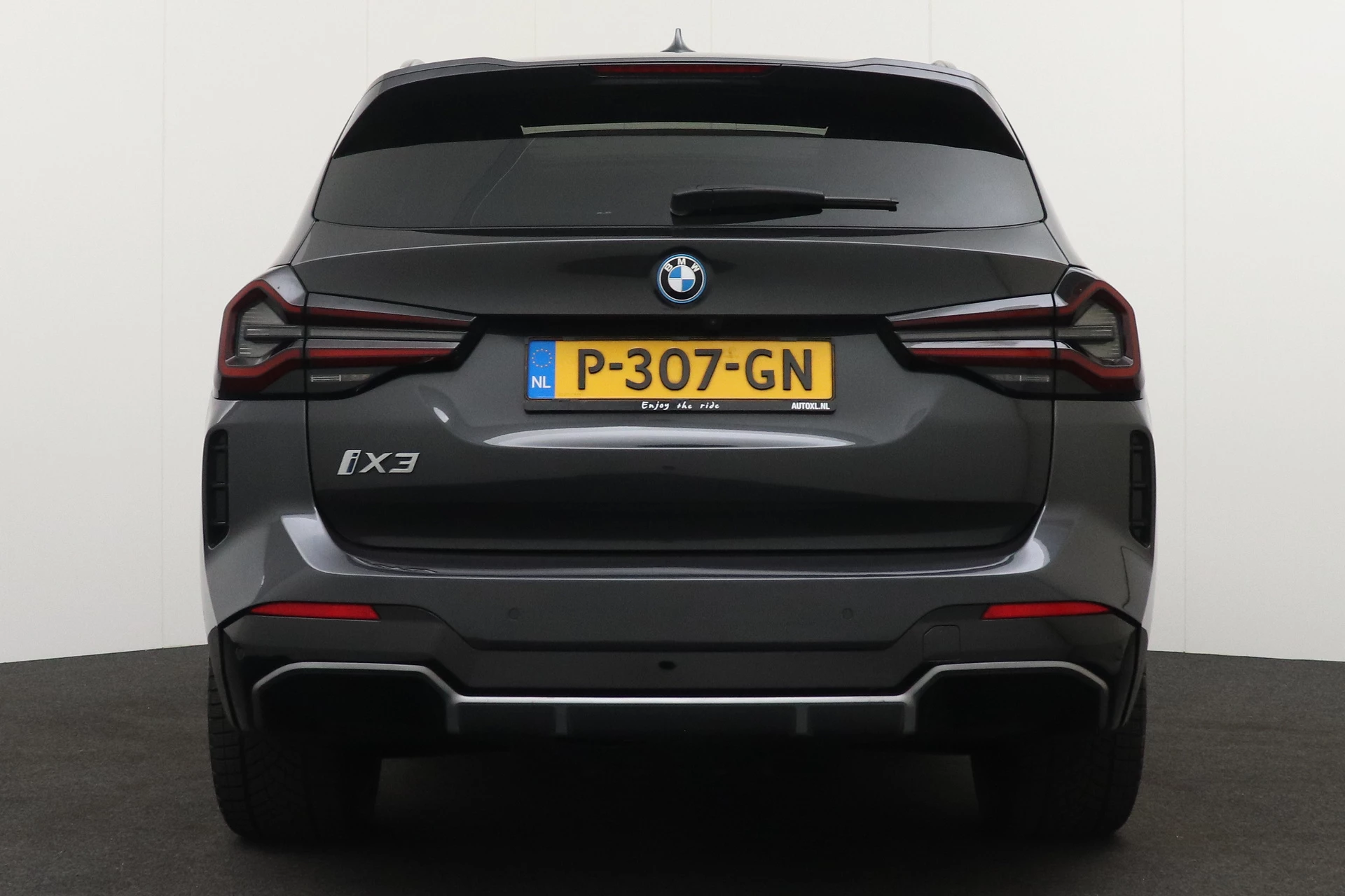 Hoofdafbeelding BMW iX3