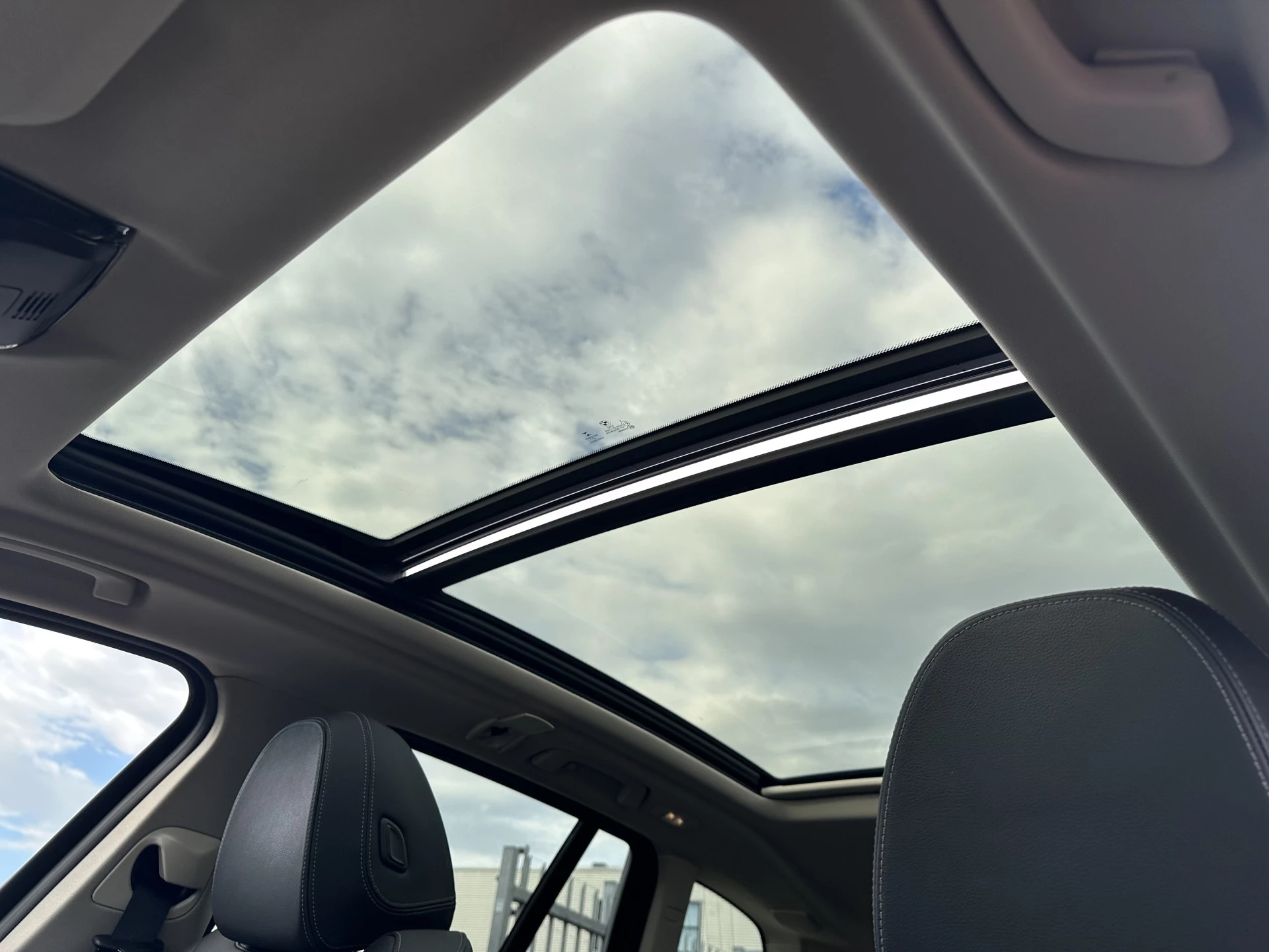 Hoofdafbeelding BMW iX3