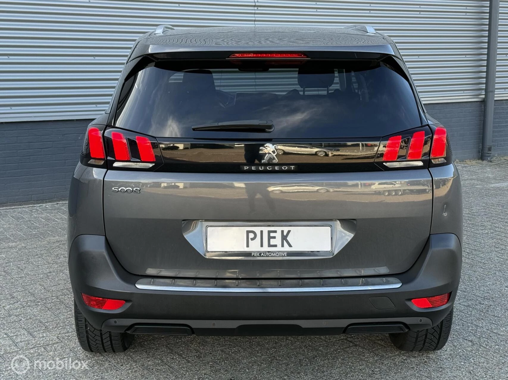 Hoofdafbeelding Peugeot 5008