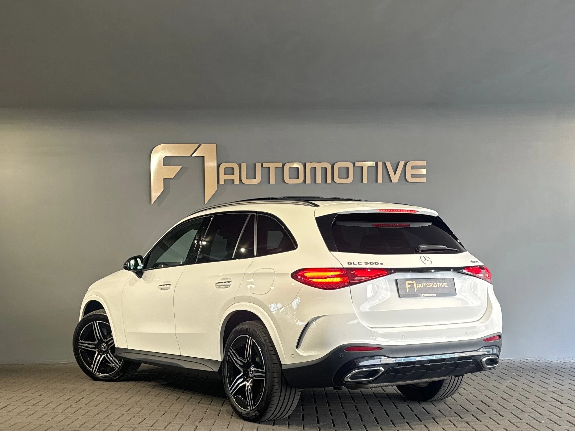 Hoofdafbeelding Mercedes-Benz GLC