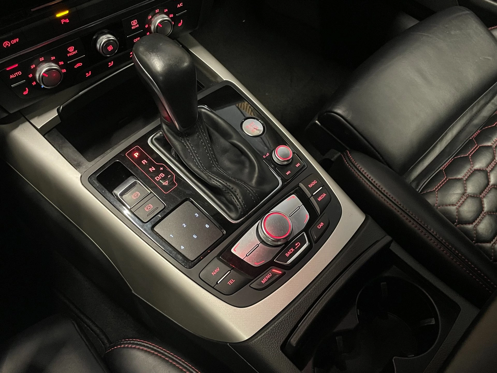 Hoofdafbeelding Audi A6