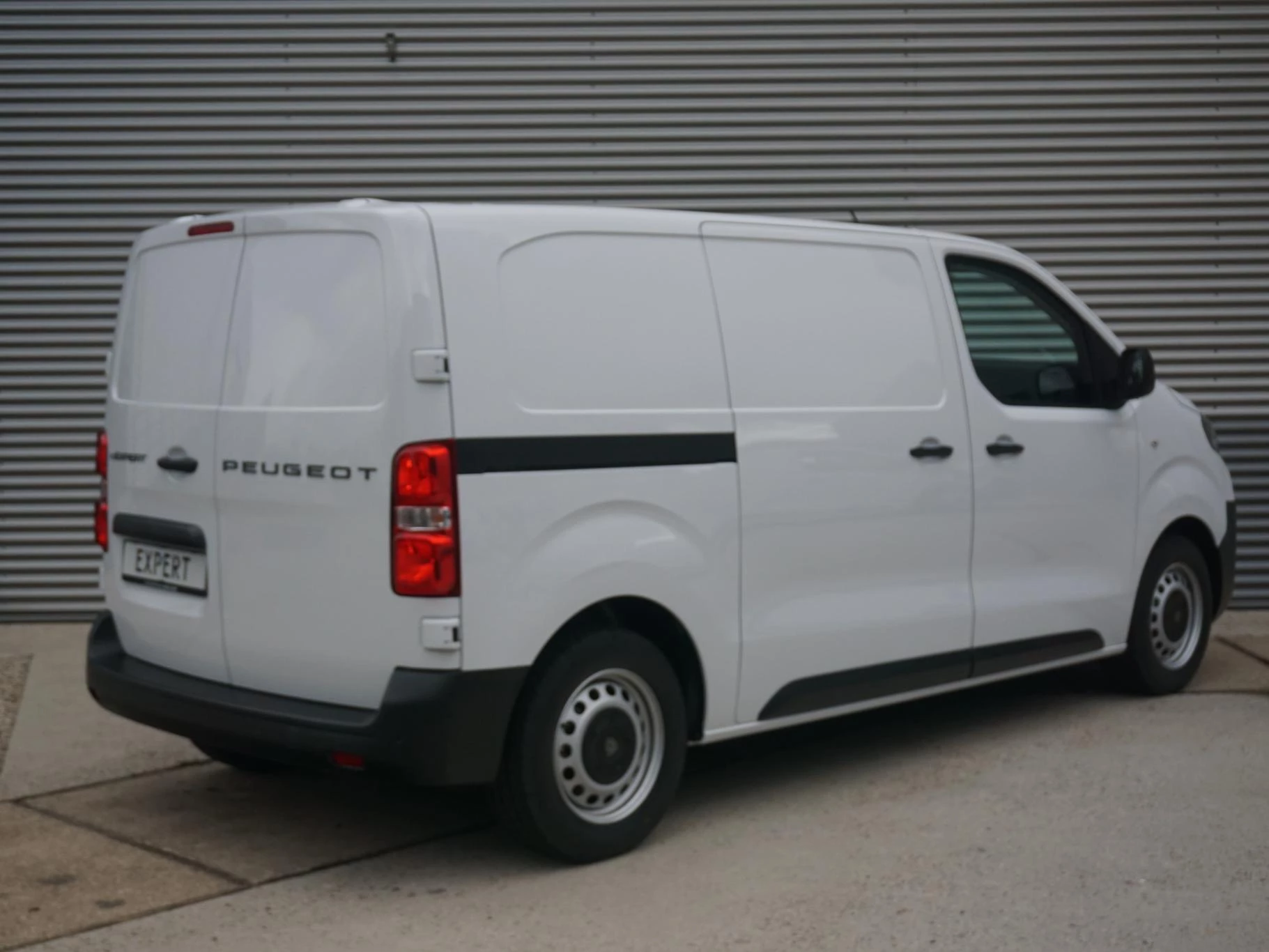 Hoofdafbeelding Peugeot e-Expert