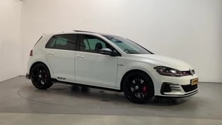 Volkswagen GOLF 2.0 TSI 290pk GTI TCR Akrapovic Leder Panoramadak Stoelverwarming Virtual Cockpit Camera