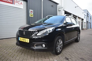 Hoofdafbeelding Peugeot 2008 Peugeot 2008 1.2 PureTech Blue Lion 1e eig. 35000Km. 110Pk.