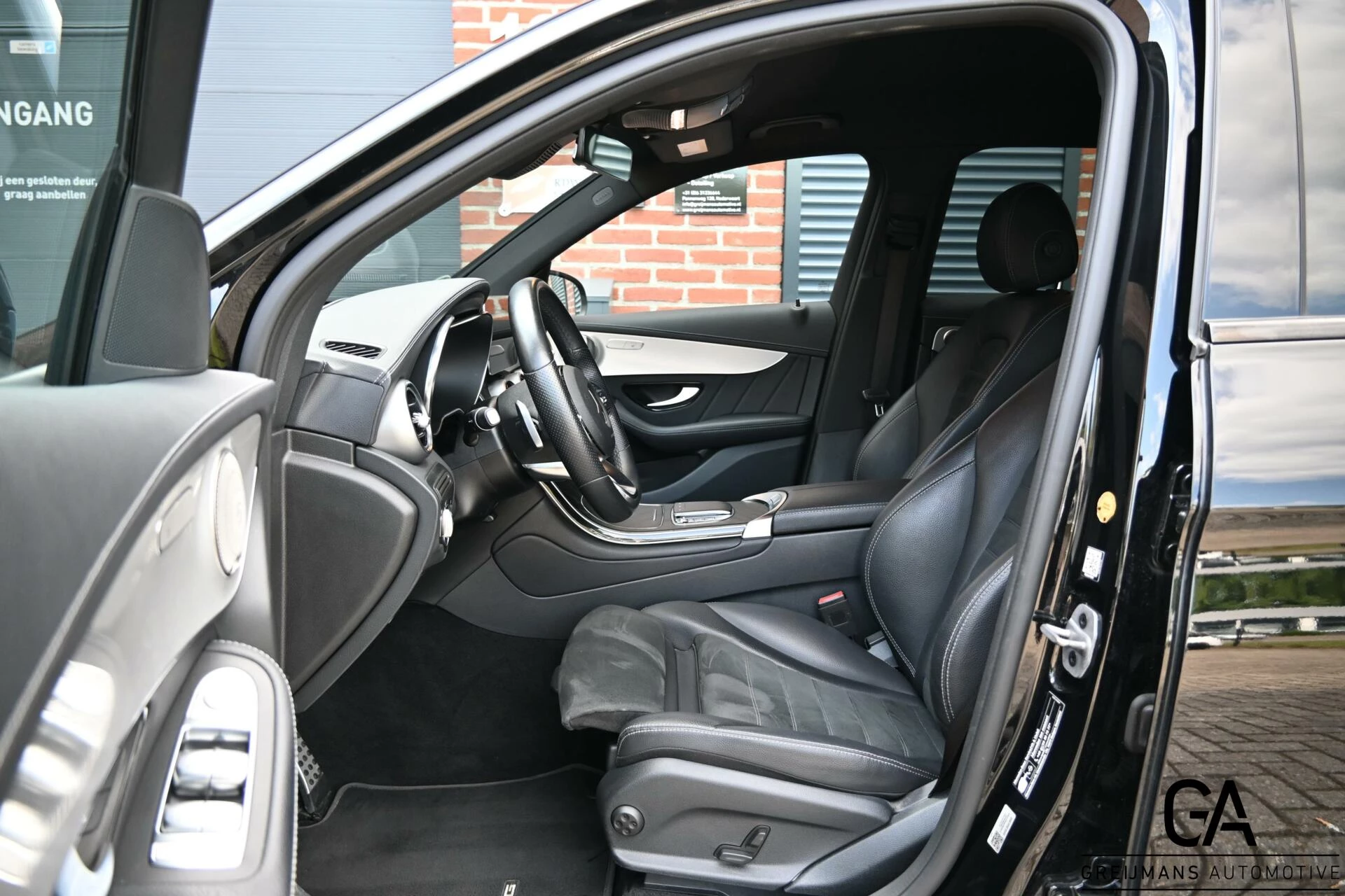 Hoofdafbeelding Mercedes-Benz GLC