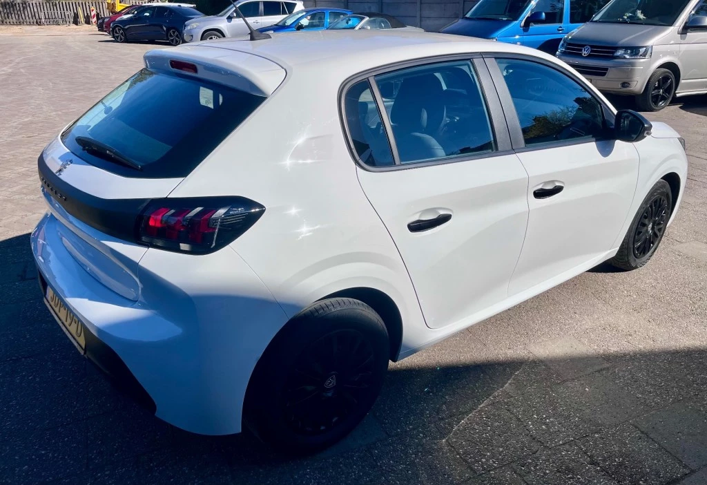 Hoofdafbeelding Peugeot 208