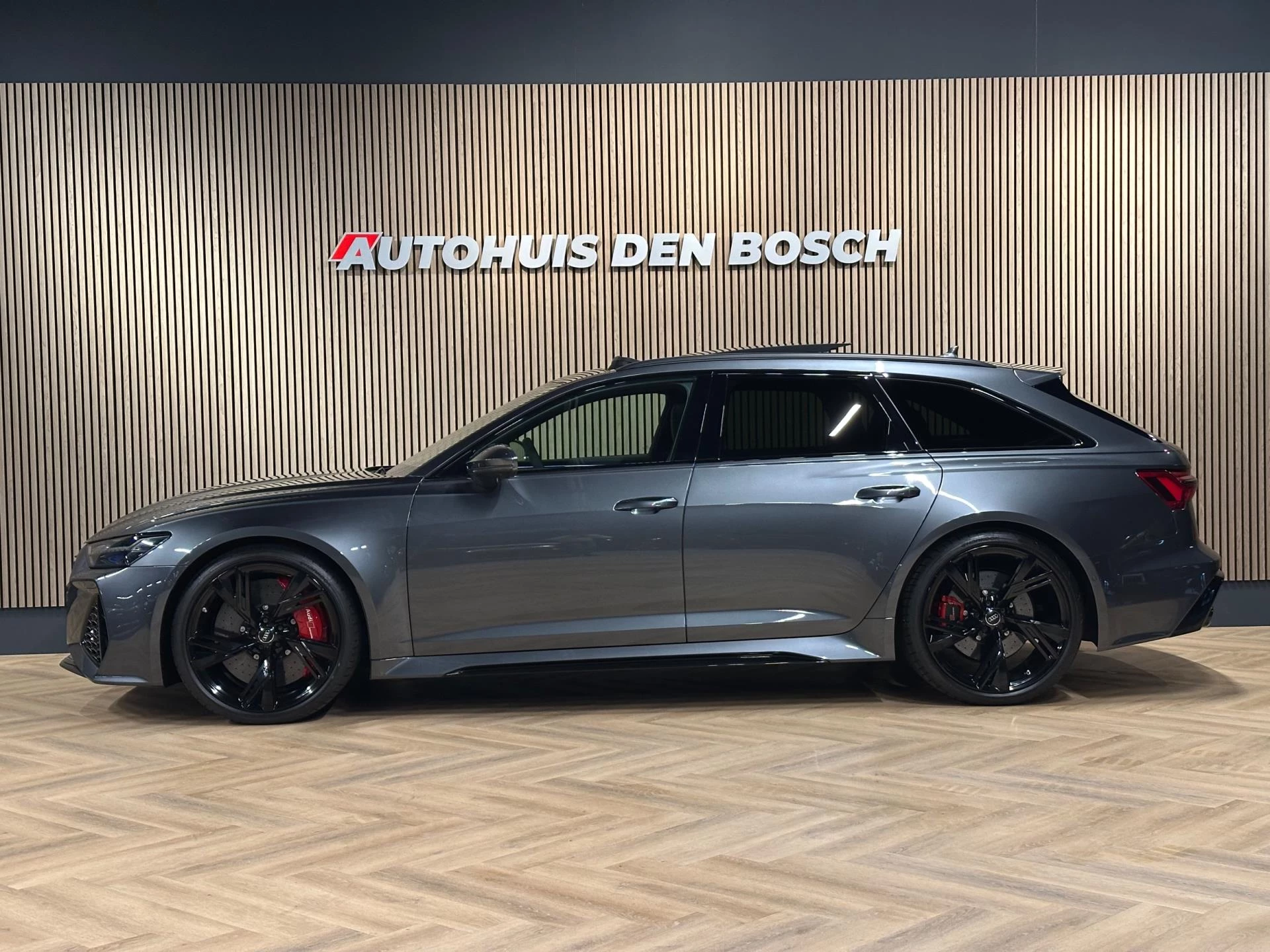 Hoofdafbeelding Audi RS6