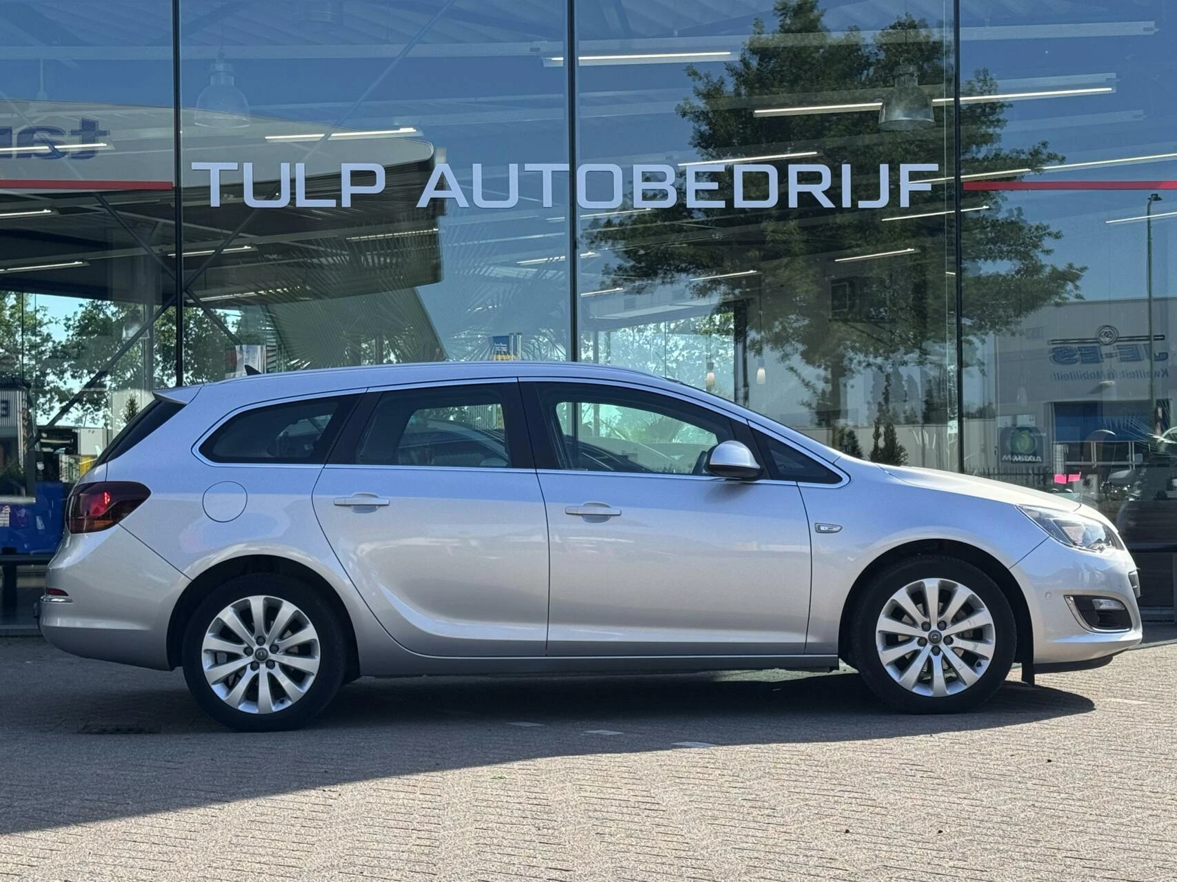 Hoofdafbeelding Opel Astra
