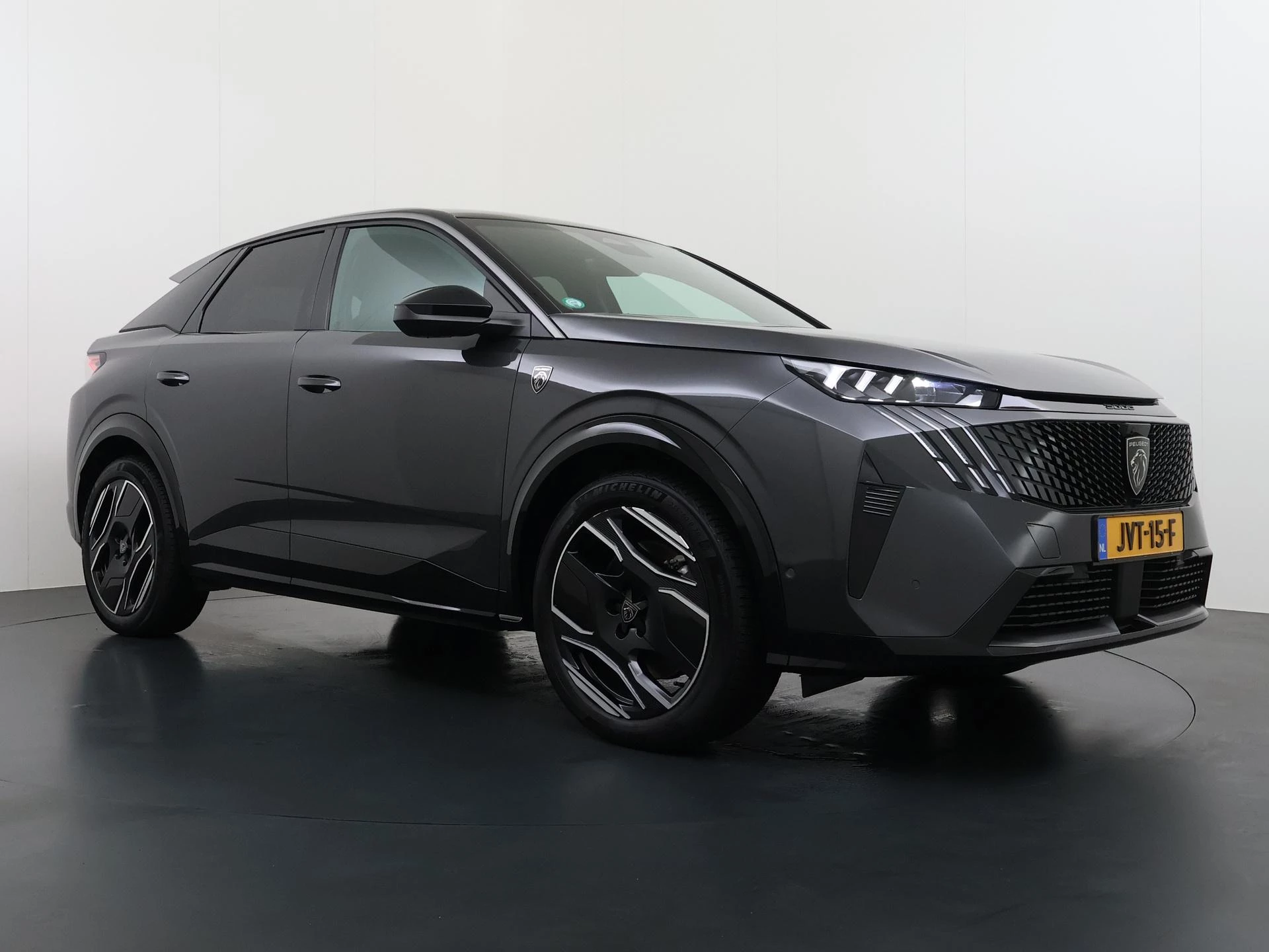 Hoofdafbeelding Peugeot e-3008