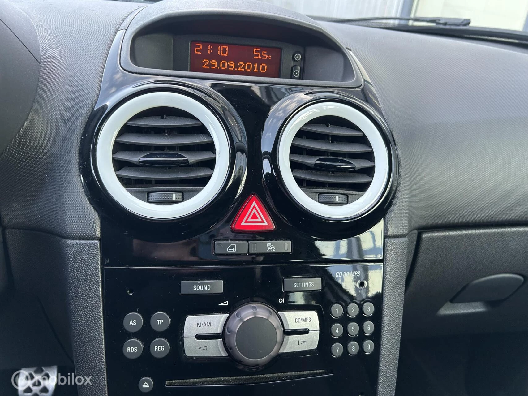 Hoofdafbeelding Opel Corsa