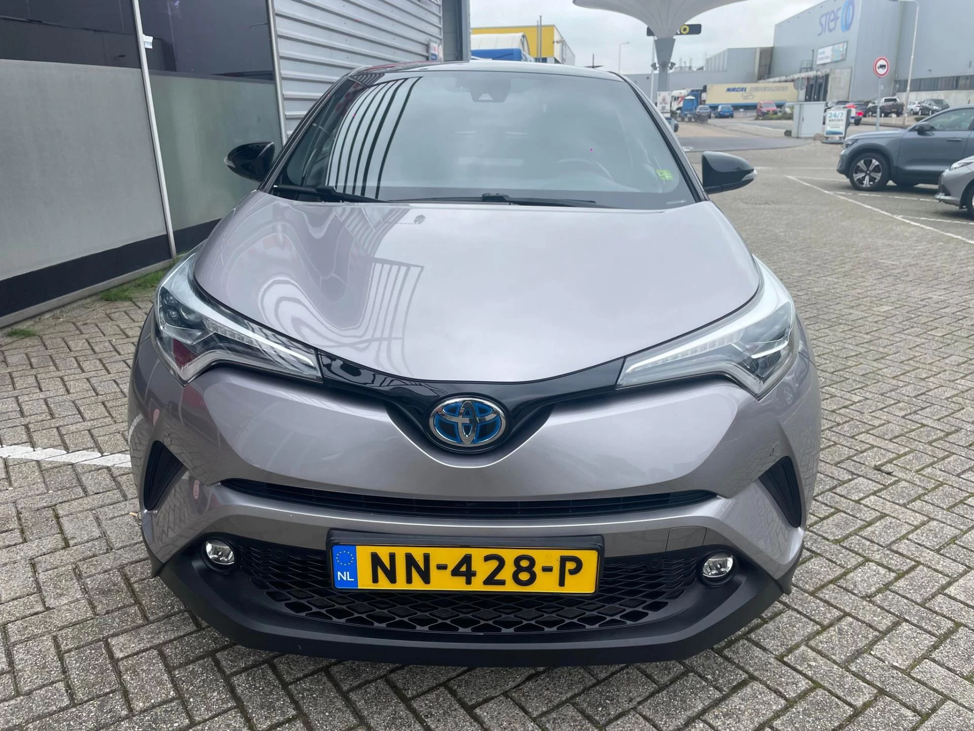 Hoofdafbeelding Toyota C-HR