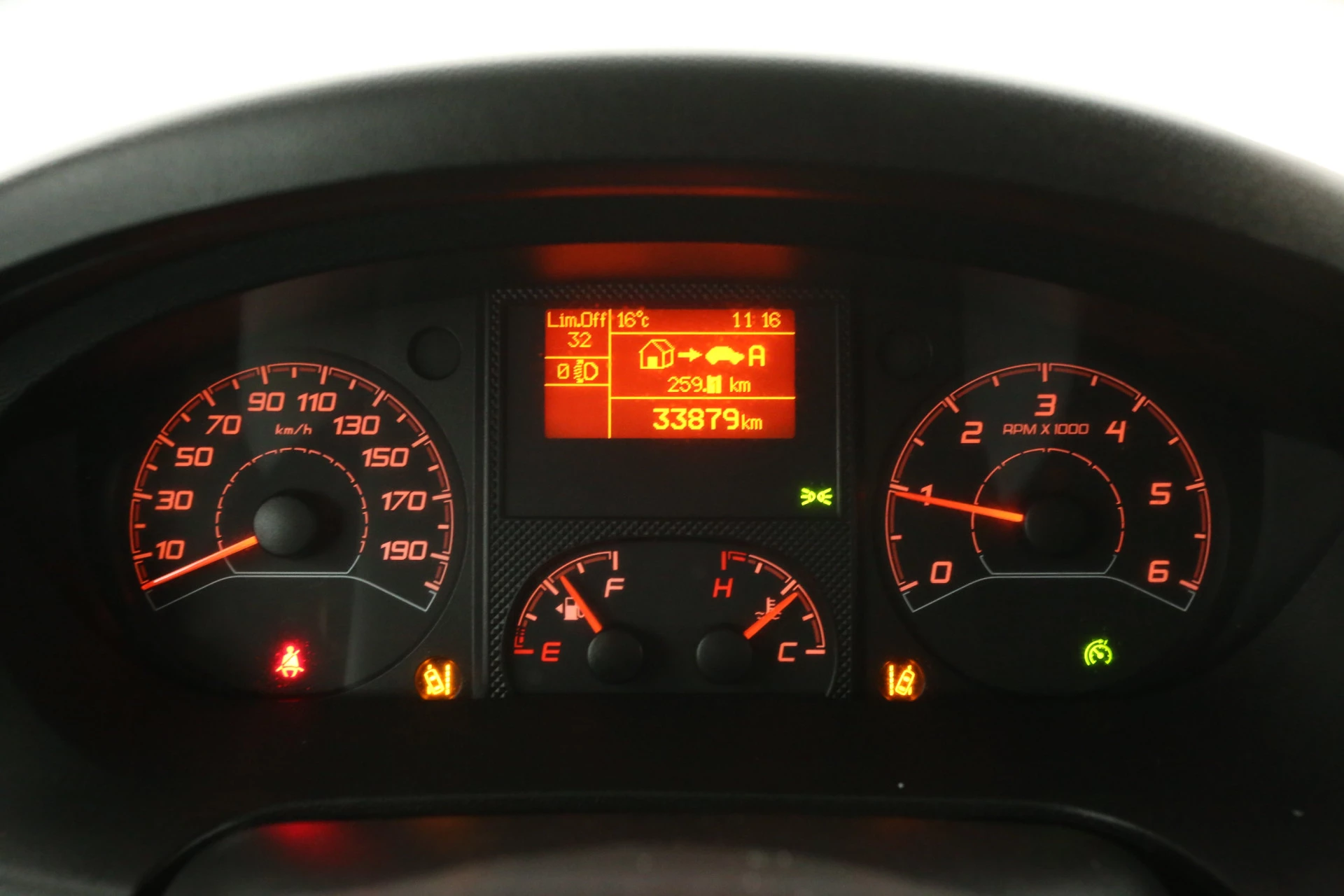 Hoofdafbeelding Opel Movano