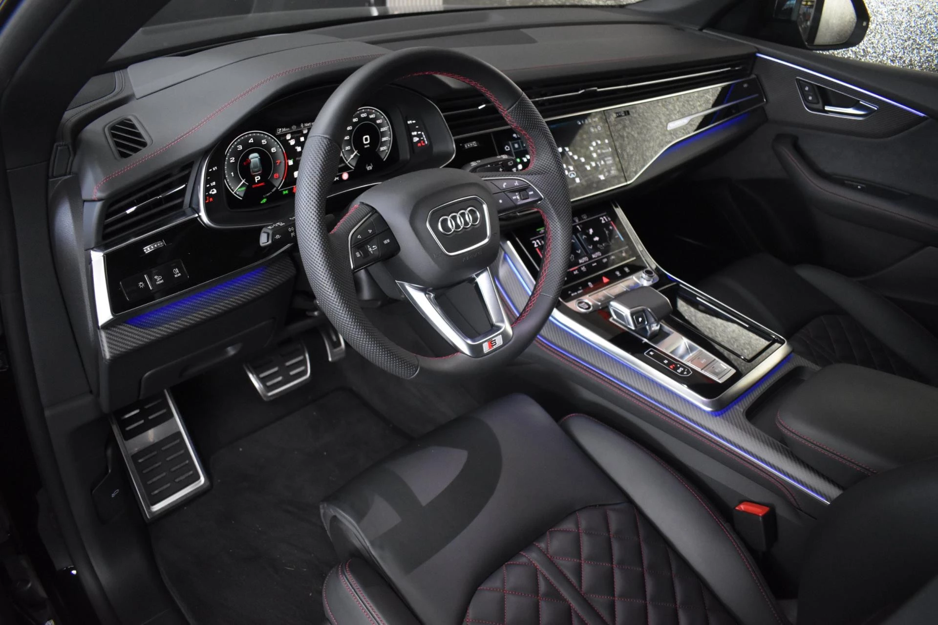 Hoofdafbeelding Audi Q8