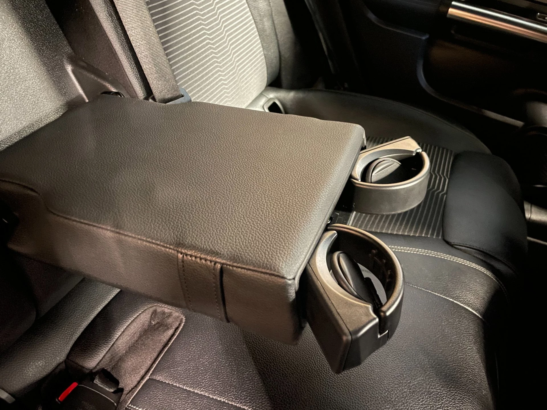 Hoofdafbeelding Mercedes-Benz EQA