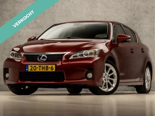 Hoofdafbeelding Lexus CT Lexus CT 200h Sport Automaat (NAVIGATIE, CLIMATE, CAMERA, ALCANTARA, GETINT GLAS, SPORTSTOELEN, STOELVERWARMING, KEYLESS, CRUISE, NIEUWE APK, NIEUWSTAAT)