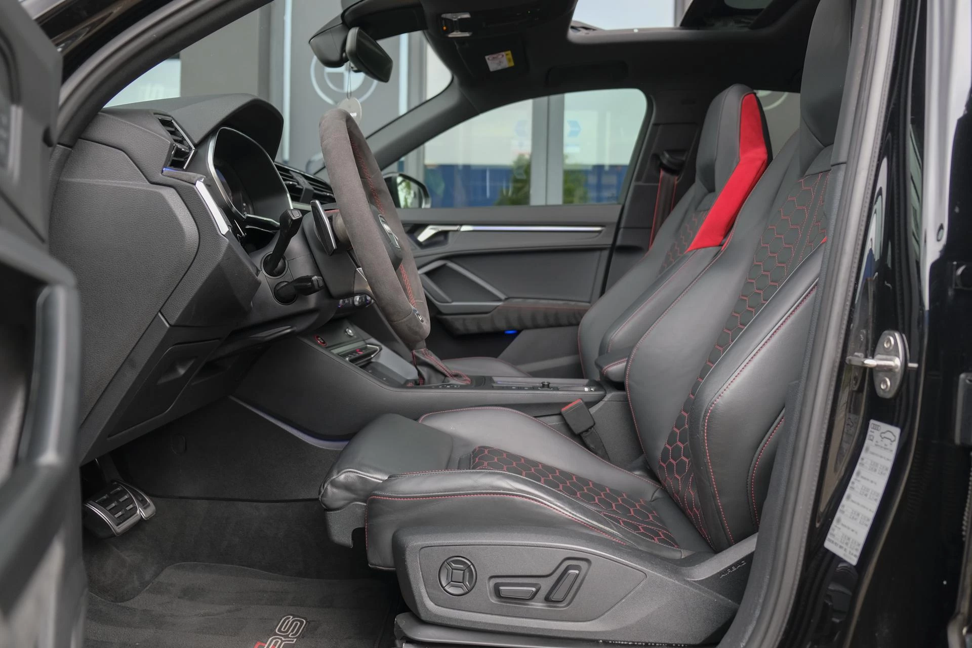 Hoofdafbeelding Audi RSQ3