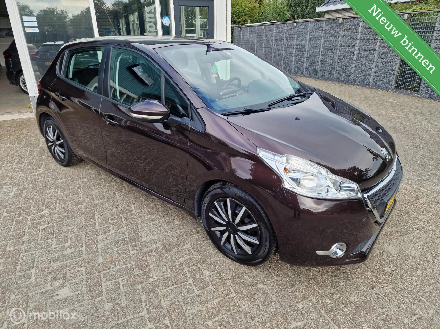 Hoofdafbeelding Peugeot 208