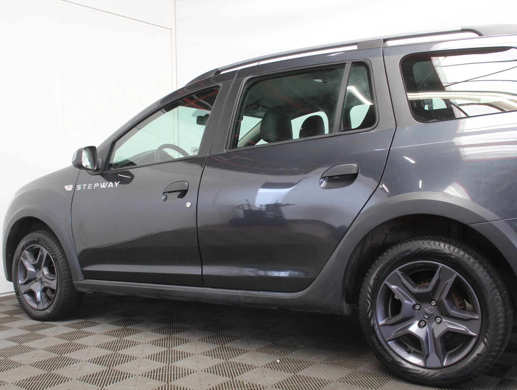 Hoofdafbeelding Dacia Logan