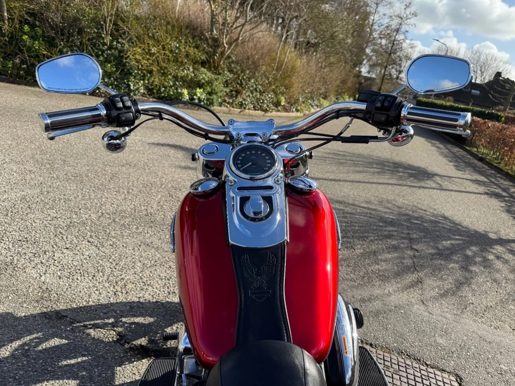 Hoofdafbeelding Harley-Davidson Dyna Switchback Switch Back 103