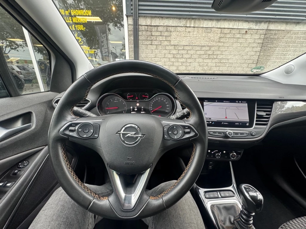 Hoofdafbeelding Opel Crossland X