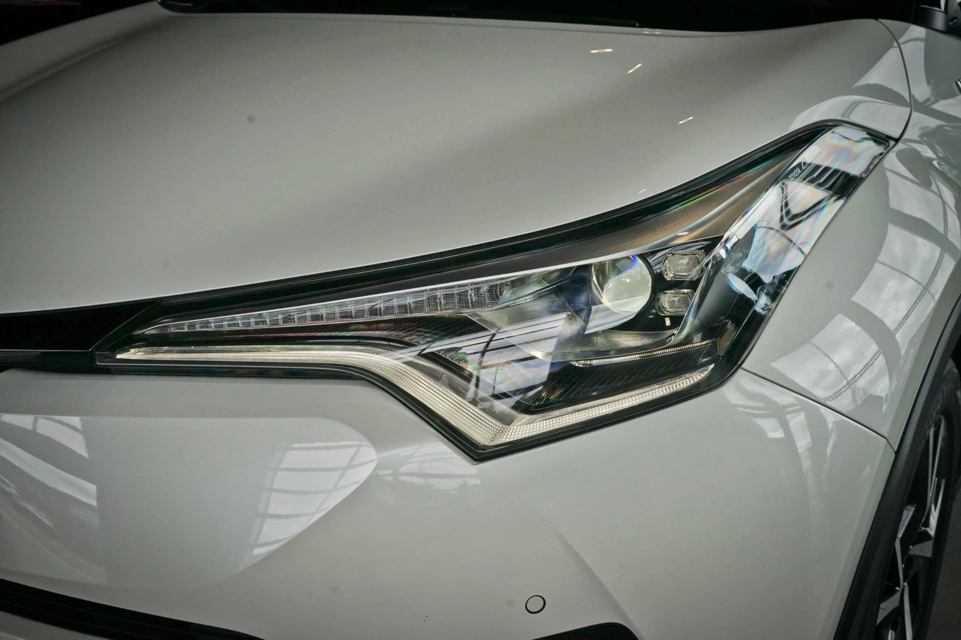 Hoofdafbeelding Toyota C-HR