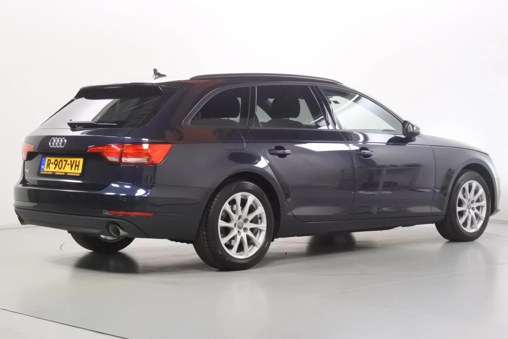 Hoofdafbeelding Audi A4