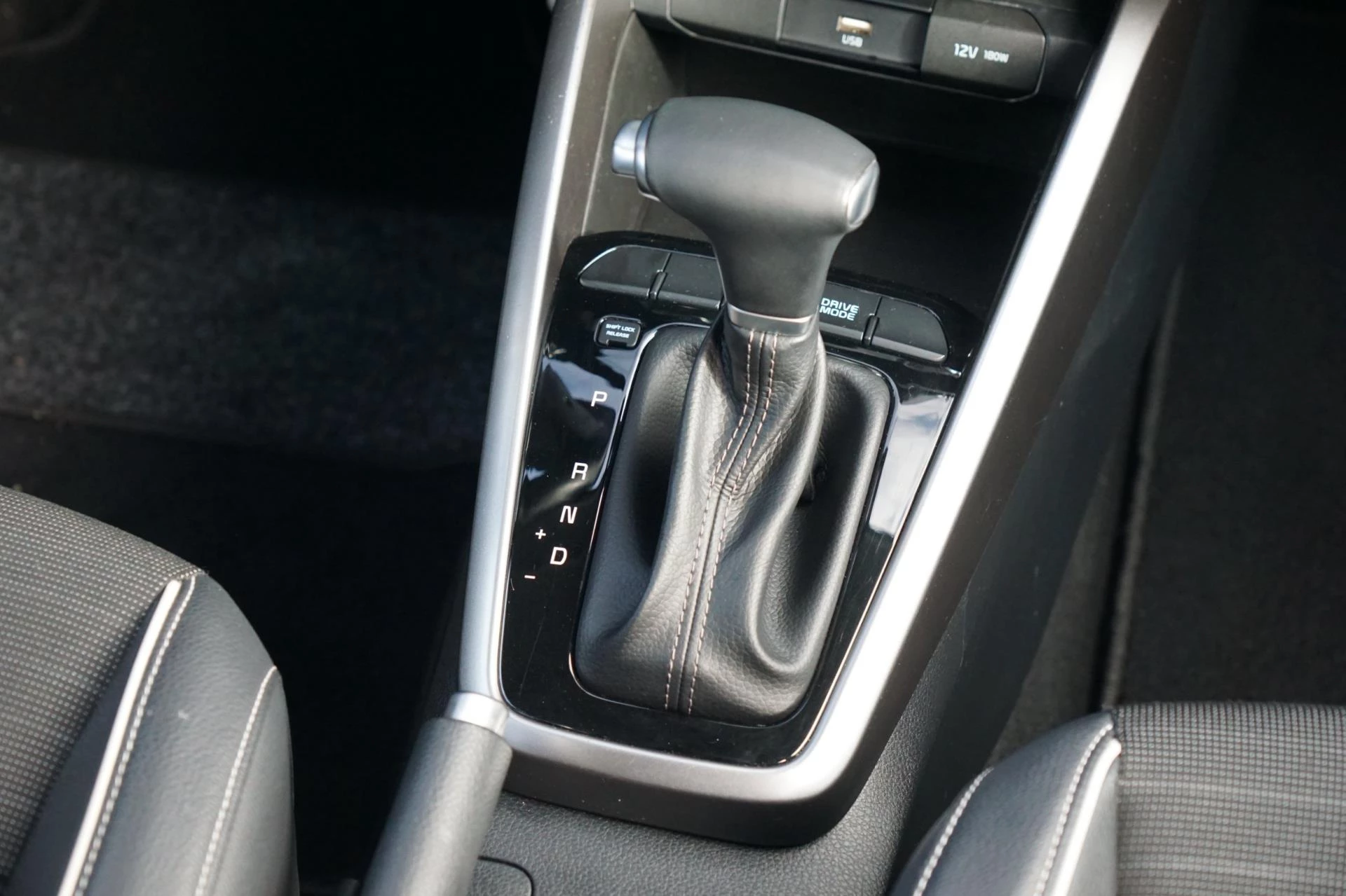 Hoofdafbeelding Kia Stonic