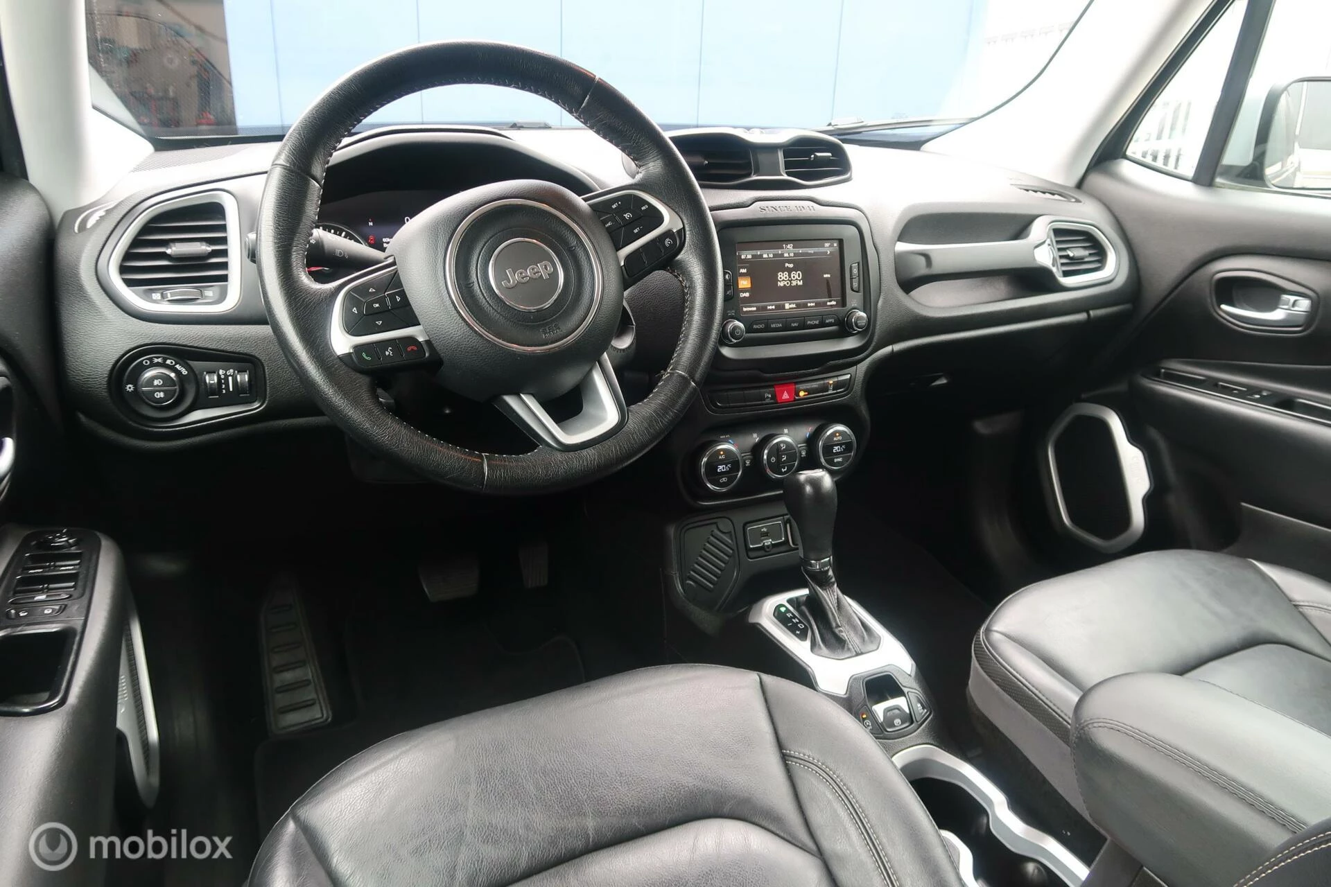 Hoofdafbeelding Jeep Renegade
