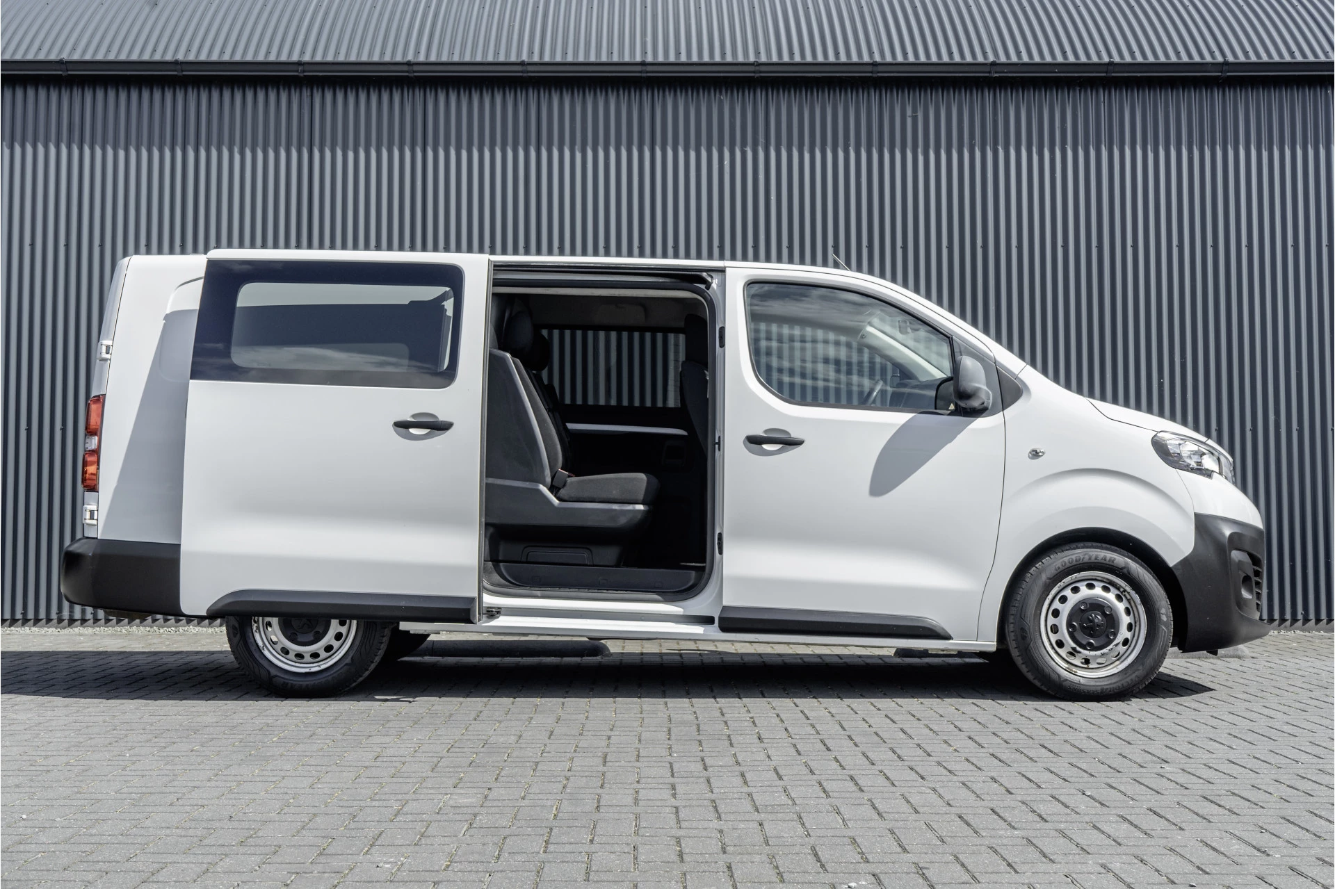 Hoofdafbeelding Peugeot Expert