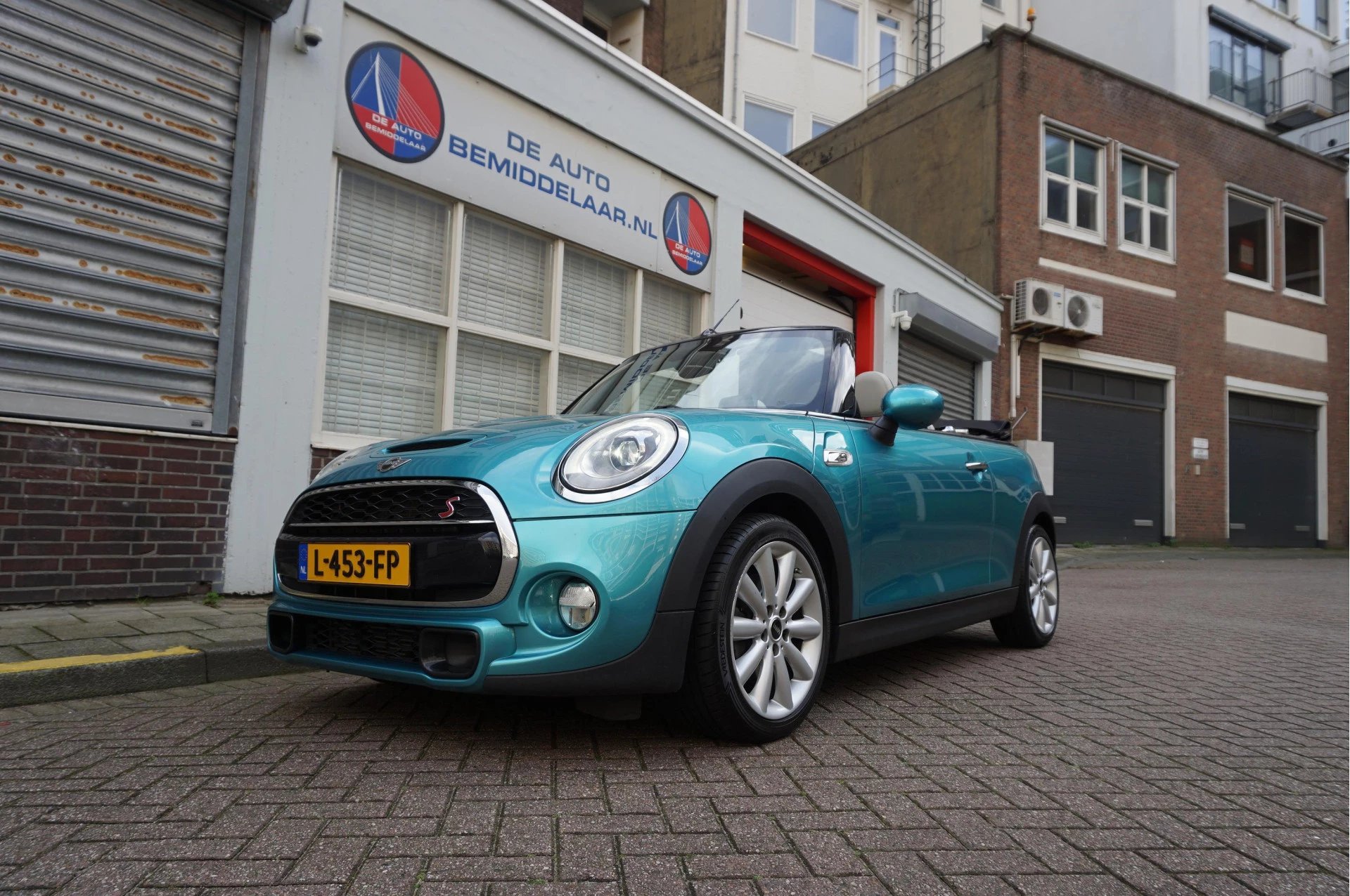 Hoofdafbeelding MINI Cooper S Cabrio