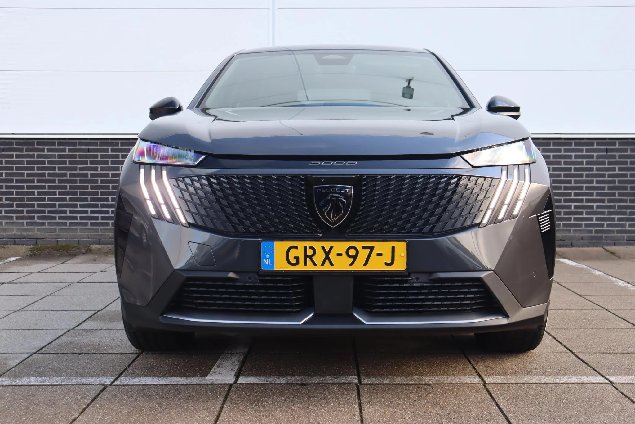 Hoofdafbeelding Peugeot e-3008