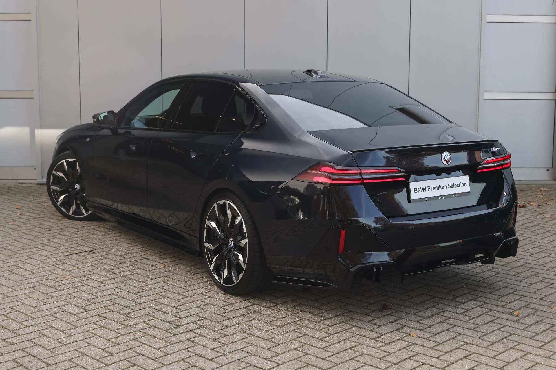 Hoofdafbeelding BMW i5