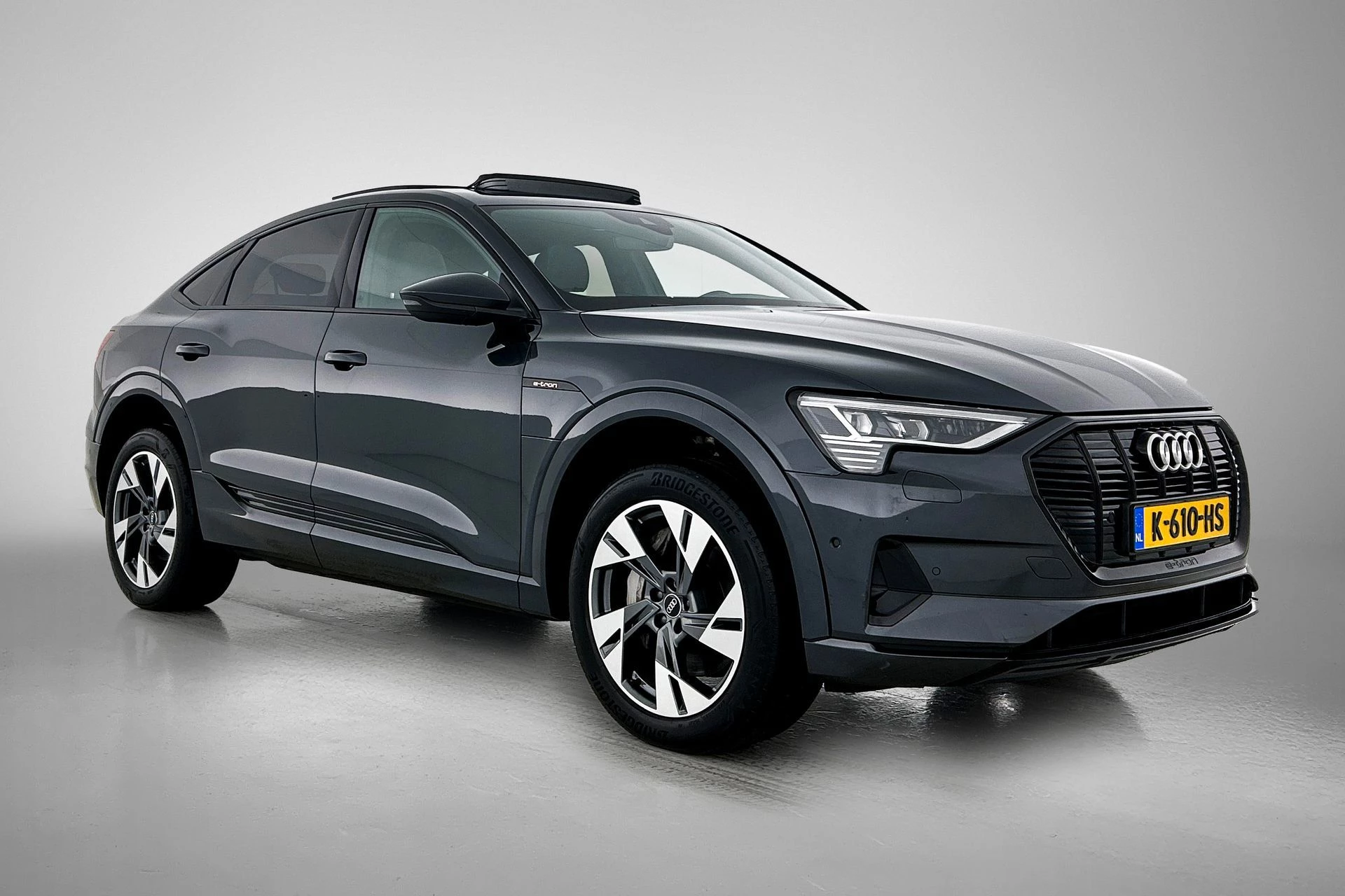 Hoofdafbeelding Audi e-tron