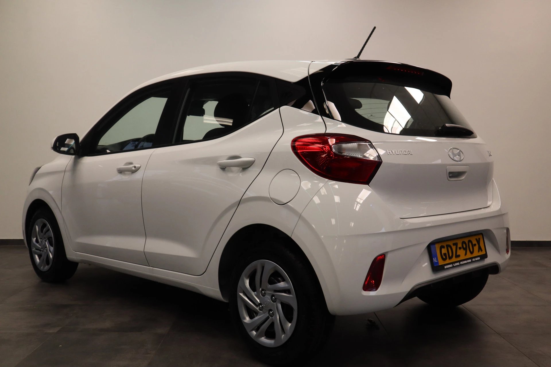 Hoofdafbeelding Hyundai i10