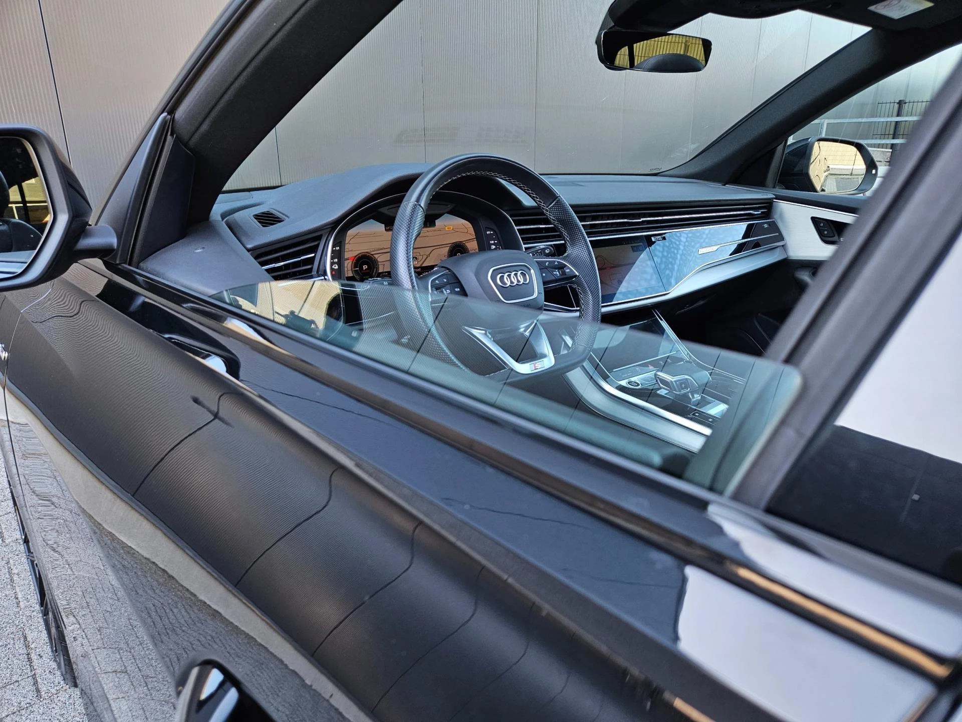 Hoofdafbeelding Audi Q8